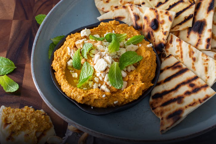 CARAMELISED PUMPKIN AND TOASTED CASHEW DIP